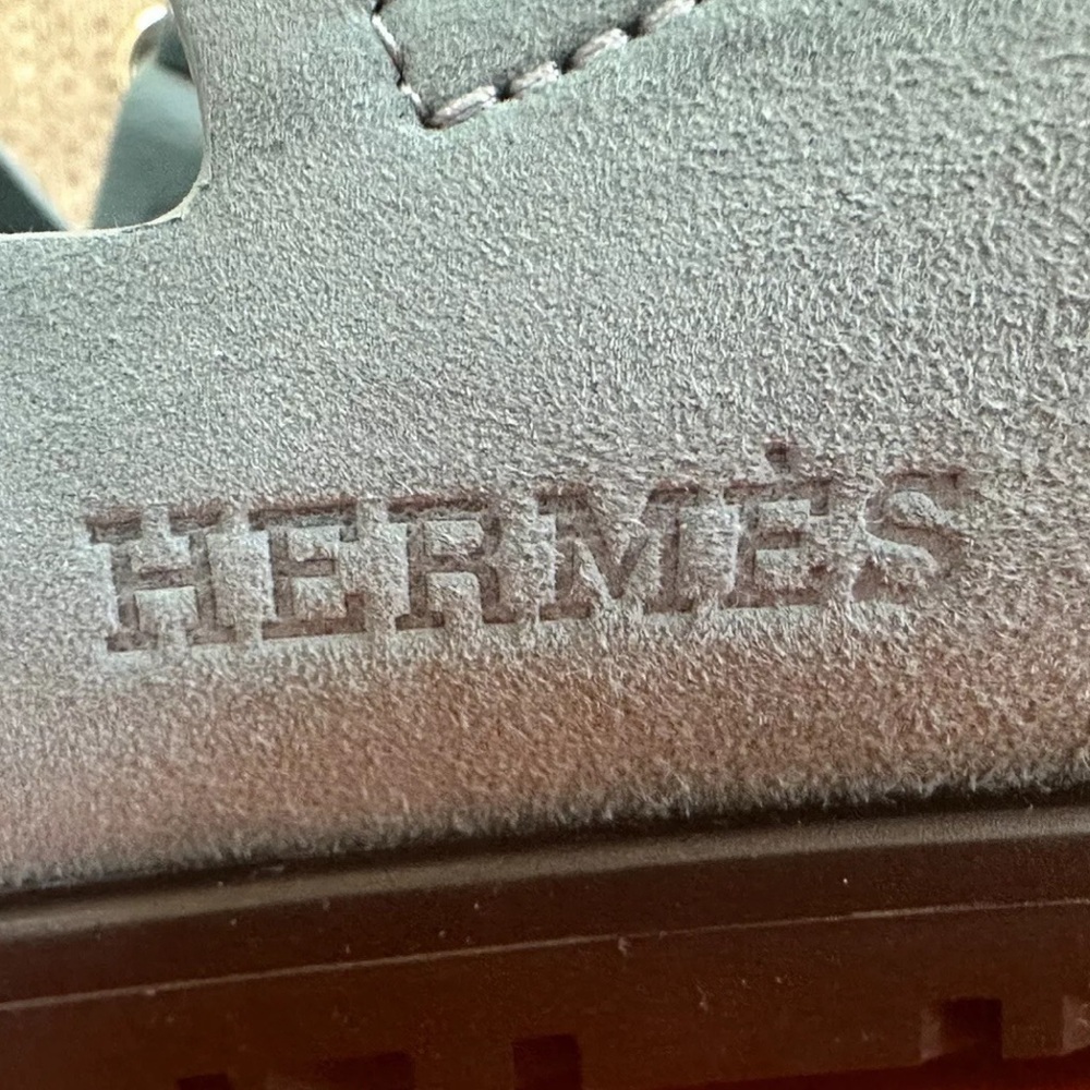 NIB HERMÈS Bleu Minéral Suede Women’s Chypre Sandals - Picture 5 of 11